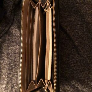 New Woman Alligator wallet